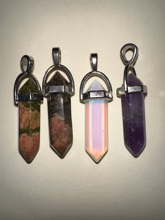Point Pendants with chain